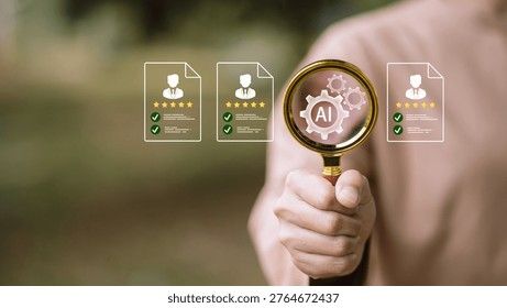 En hand som håller ett förstoringsglas framför digitala profiler och symboler.